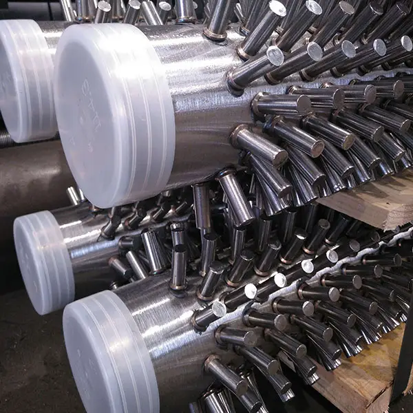 Studded Tube