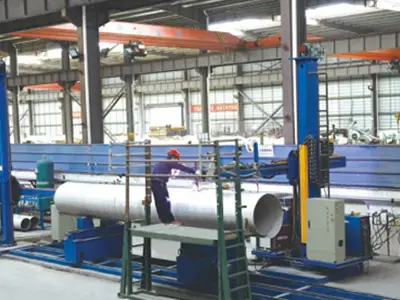 ATELIER DE TUYAU INOXYDABLE