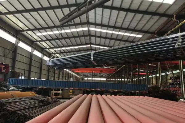 كيفية إزالة الصدأ على سطح أنابيب الصلب SMLS ؟