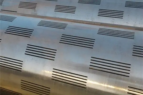 slotted pipe, slotted pipe advantages,slotted pipe features