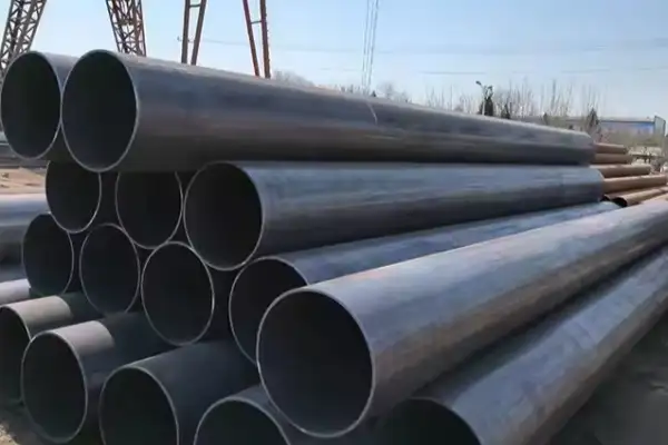 This article provides a comprehensive analysis of the technical features and development outlook of Q420B straight seam welded pipes.