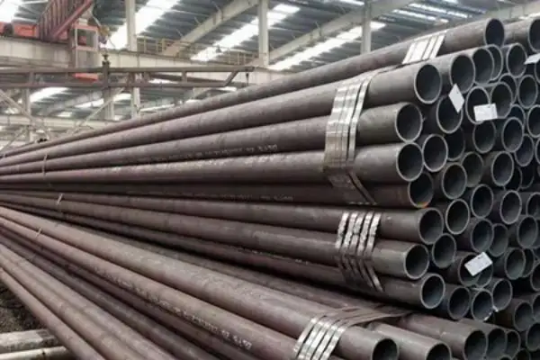 In this guide, we explain the main types of boiler tubes.