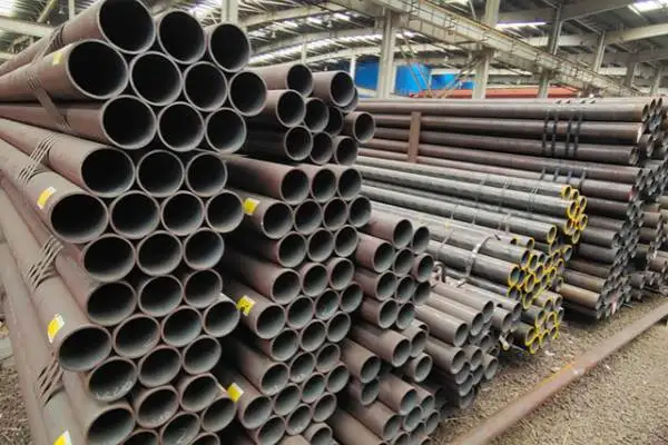 This article will briefly introduce whether welded pipes can be used in steam boiler piping.